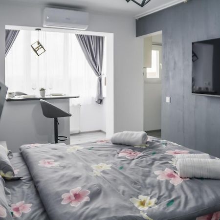 Appartamento Garsoniera Anca Turda Esterno foto